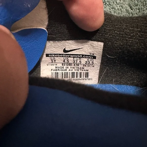 Nike Tiempo Genio Leather Soccer Shoes - Picture 2 of 4